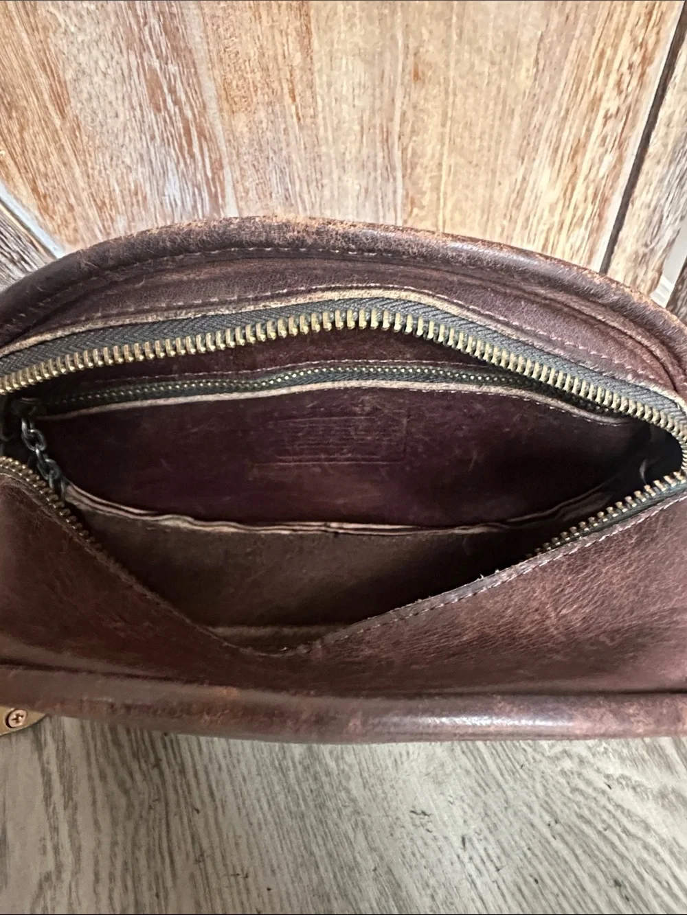 Coach Vintage Chester Canteen Leather Crossbody Shoulder Bag Restoration Project
